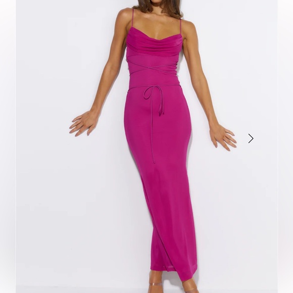 Hello Molly Dresses & Skirts - NWT HOURGLASS LOVE MESH MAXI DRESS BERRY